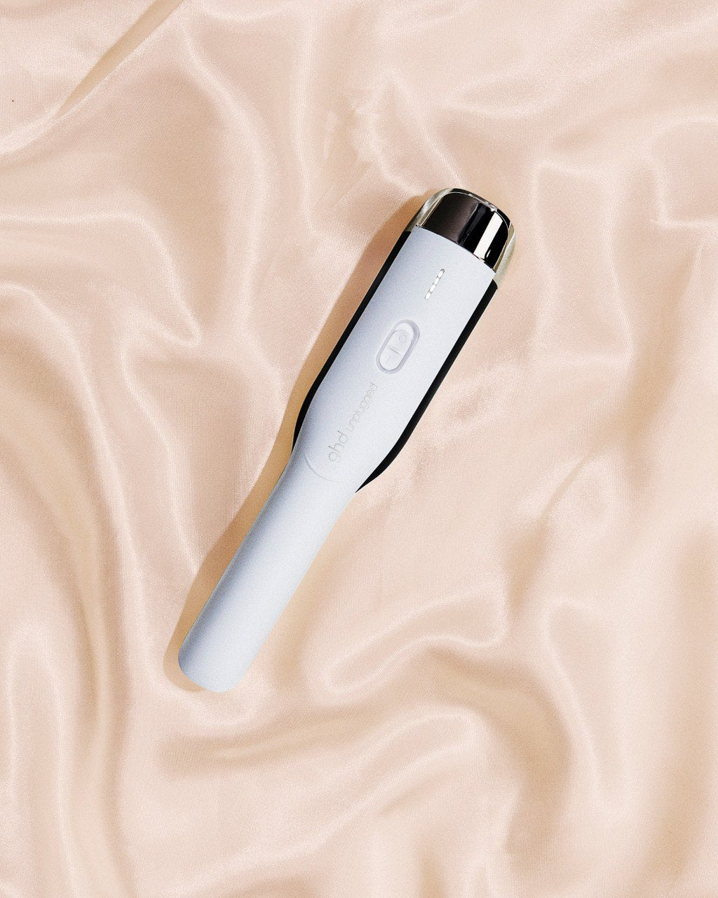 Lisseur ghd unplugged noir / blanc mat (plaques 22mm)